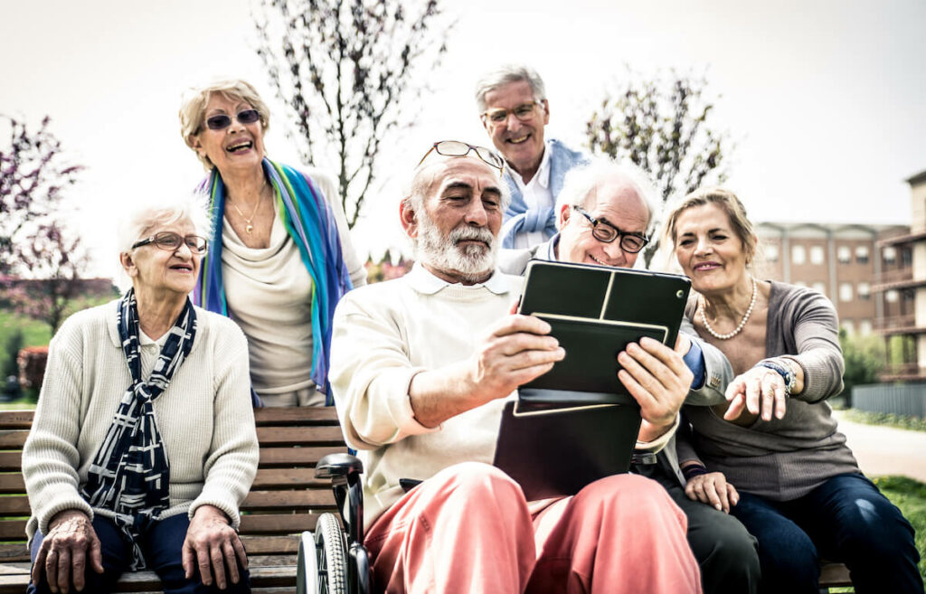 Buda Oaks | Friends Taking A Group Photo