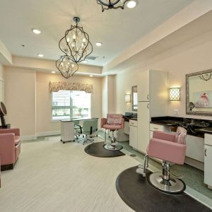 Buda Oaks | Salon